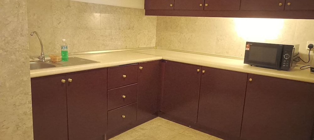 BERJAYA TIMES SQUARE SERVICE RESIDENCES Junior Apartment 9