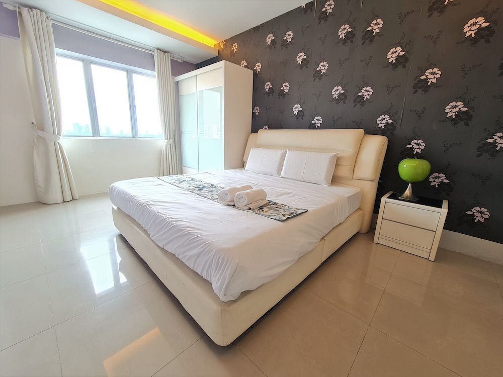 Duta Hotel & Residence by Sarahs Lodge City Apartment 3