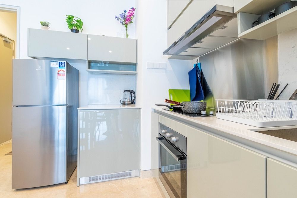 Lucentia Residence BBCC By Bedstay Premium Apartment 10