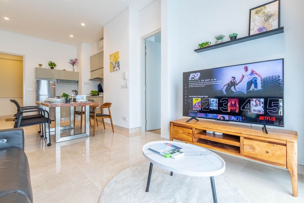 Lucentia Residence BBCC By Bedstay Premium Apartment 13