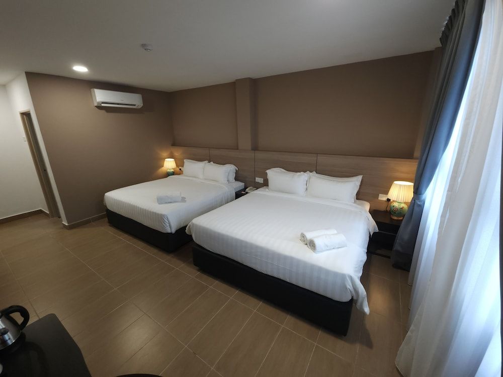 undefined Yu Hotel Chinatown 3