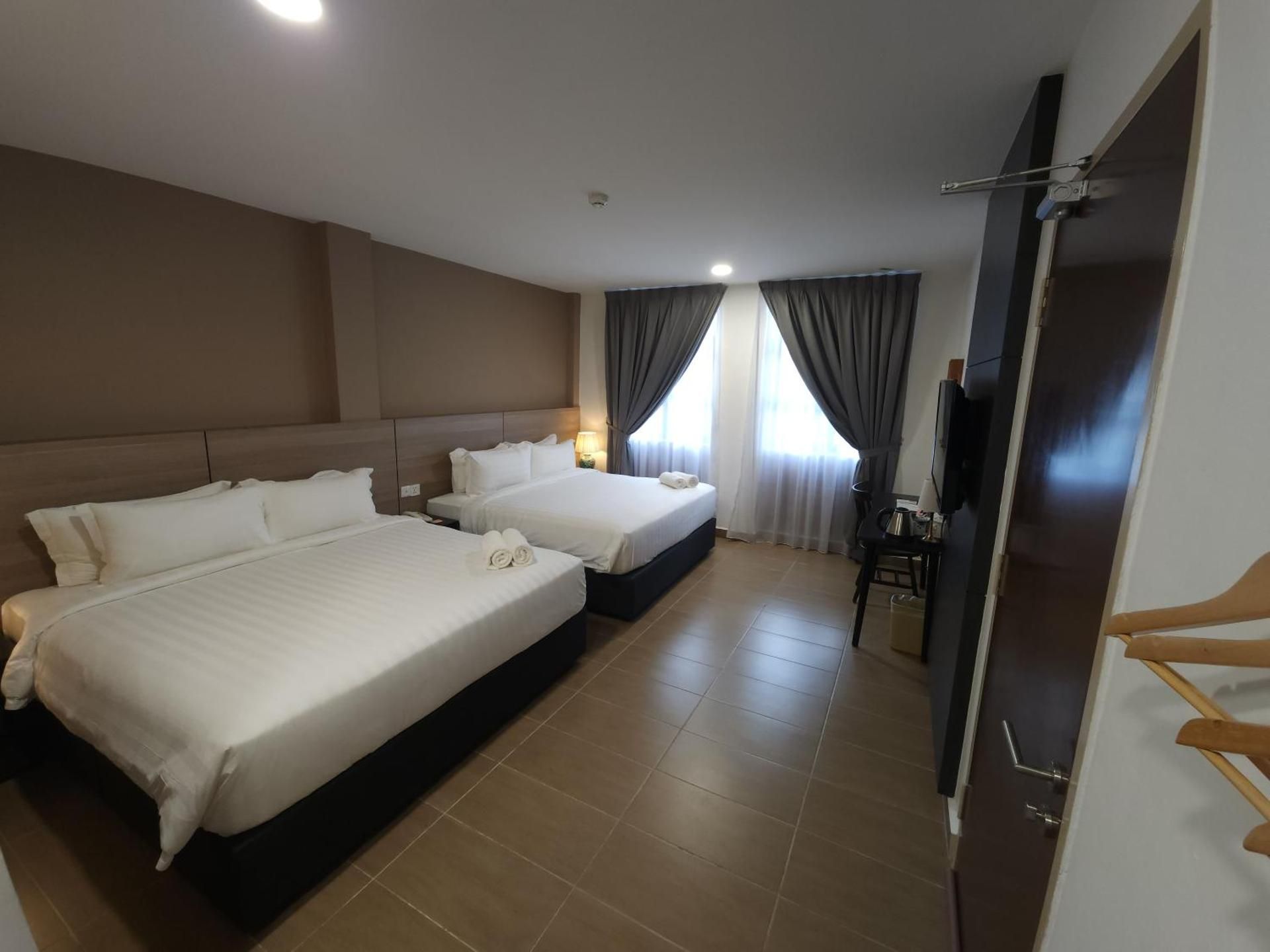 undefined Yu Hotel Chinatown 6