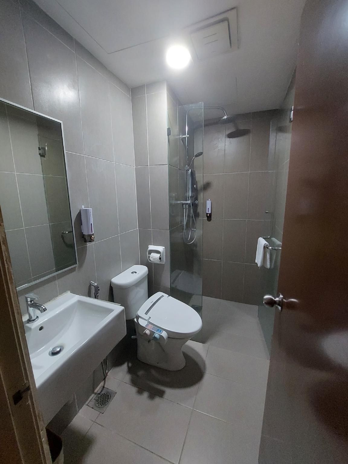 undefined Yu Hotel Chinatown 10