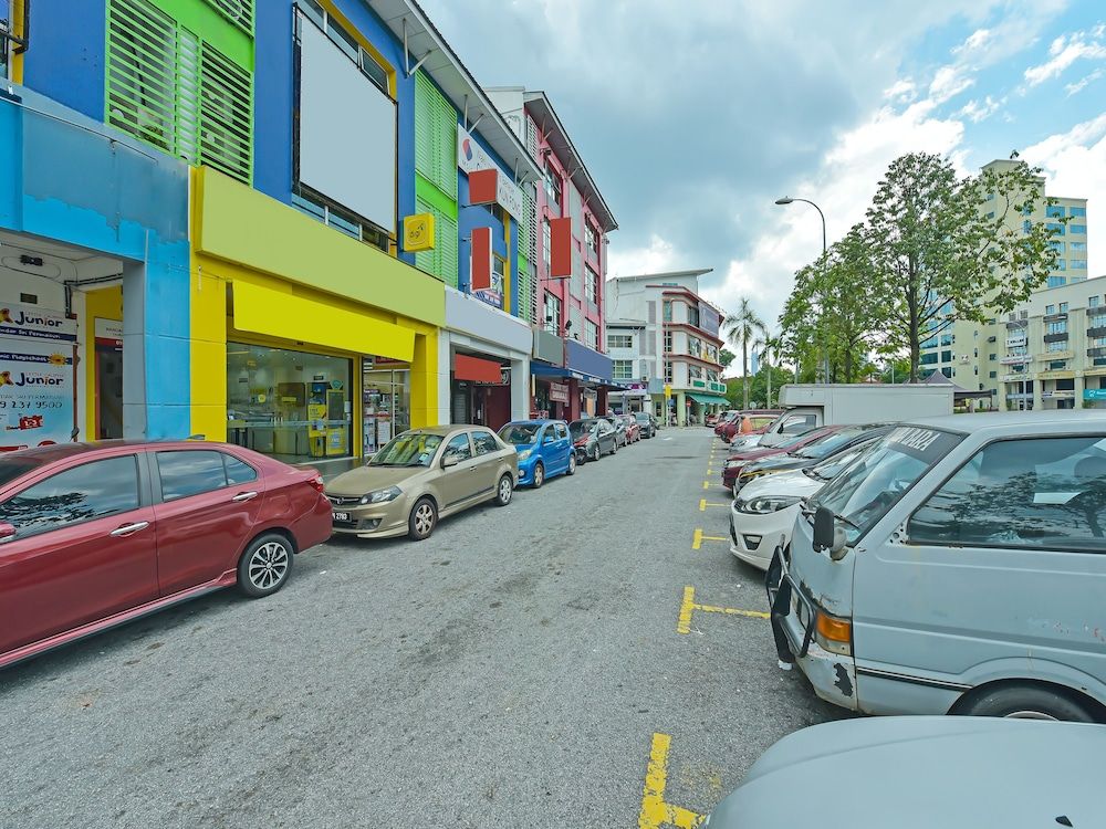 undefined Capital O 90788 New Hotel 33 Permaisuri 2