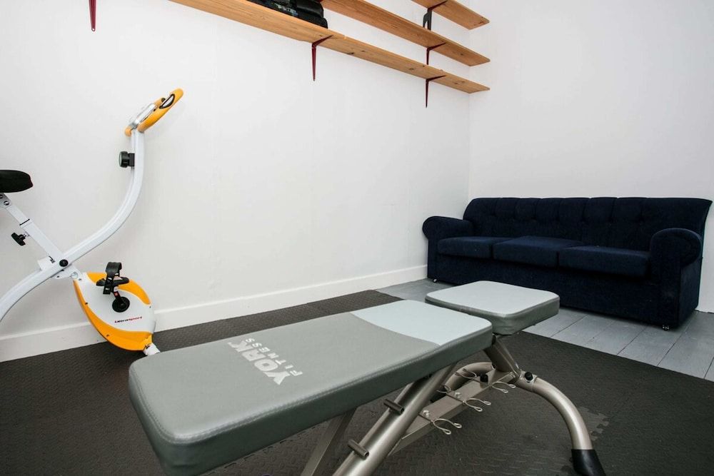 undefined Mountgrove Road Spacious 2 Bedroom Flat 5