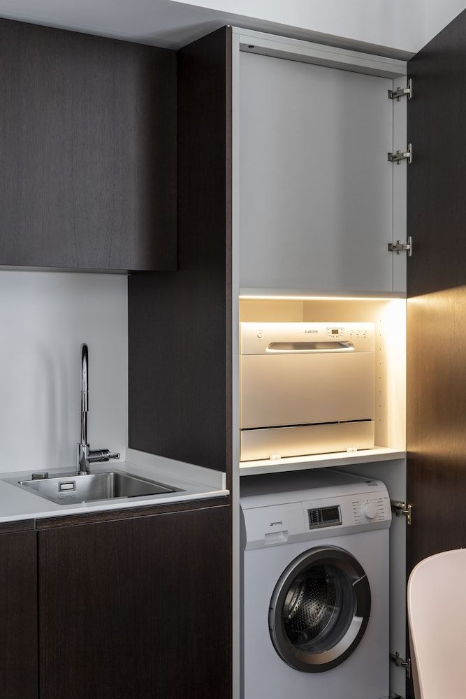 The Moorgate by Cove Standard Studio 14