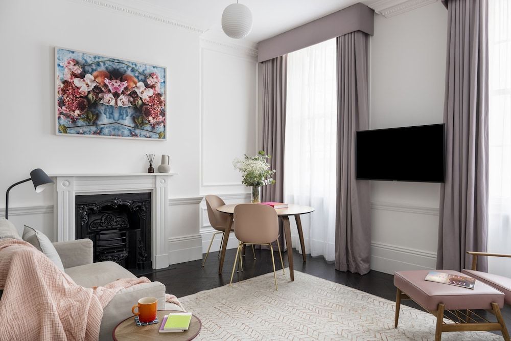 undefined The Moorgate by Cove 3