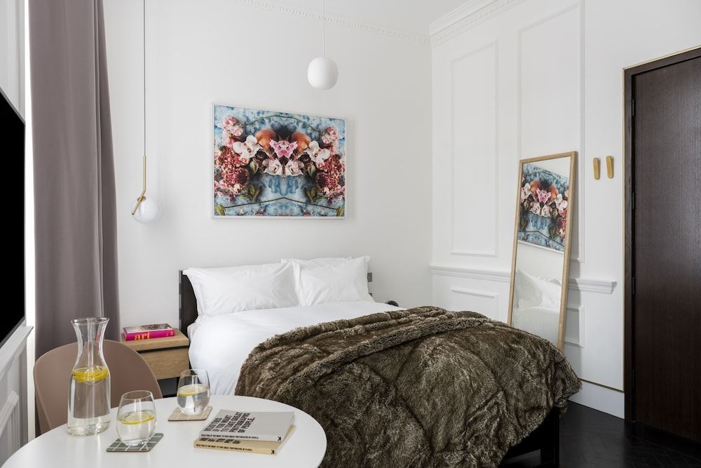 The Moorgate by Cove Large Studio Apartment 7