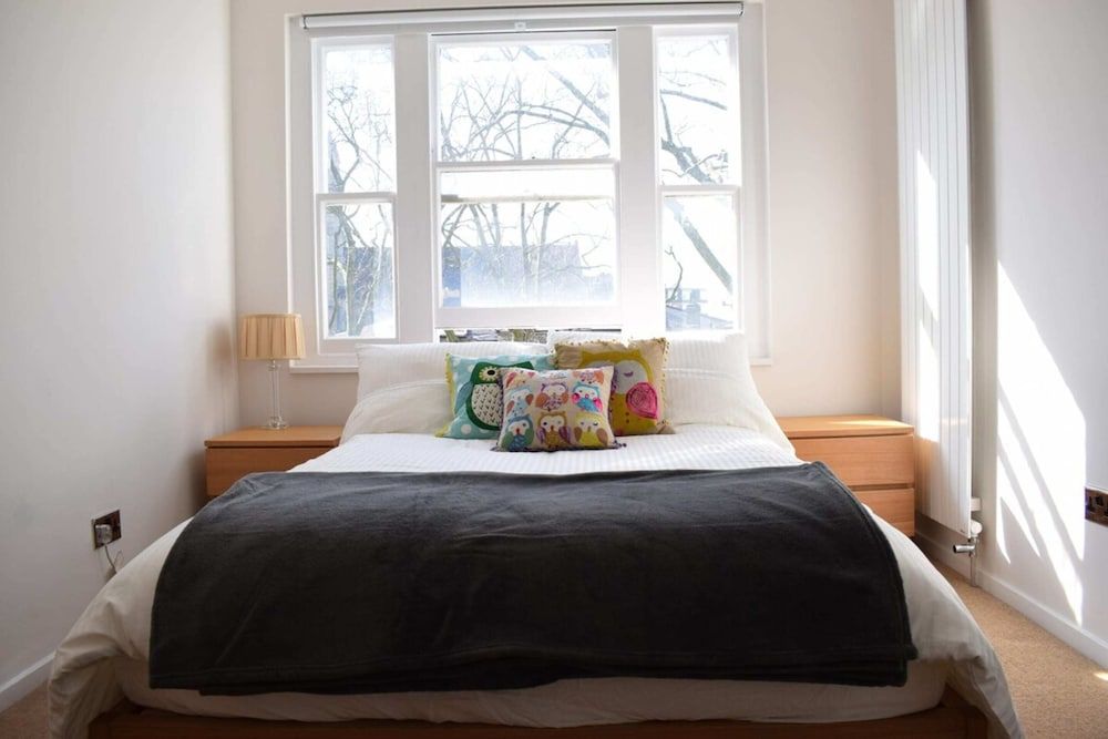 undefined Bright 2 Bedroom Flat - Short Walk to Notting Hill