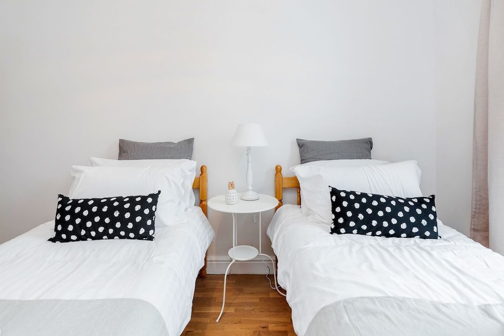 undefined WelcomeStay Clapham Junction 2 bedroom Apartment 9