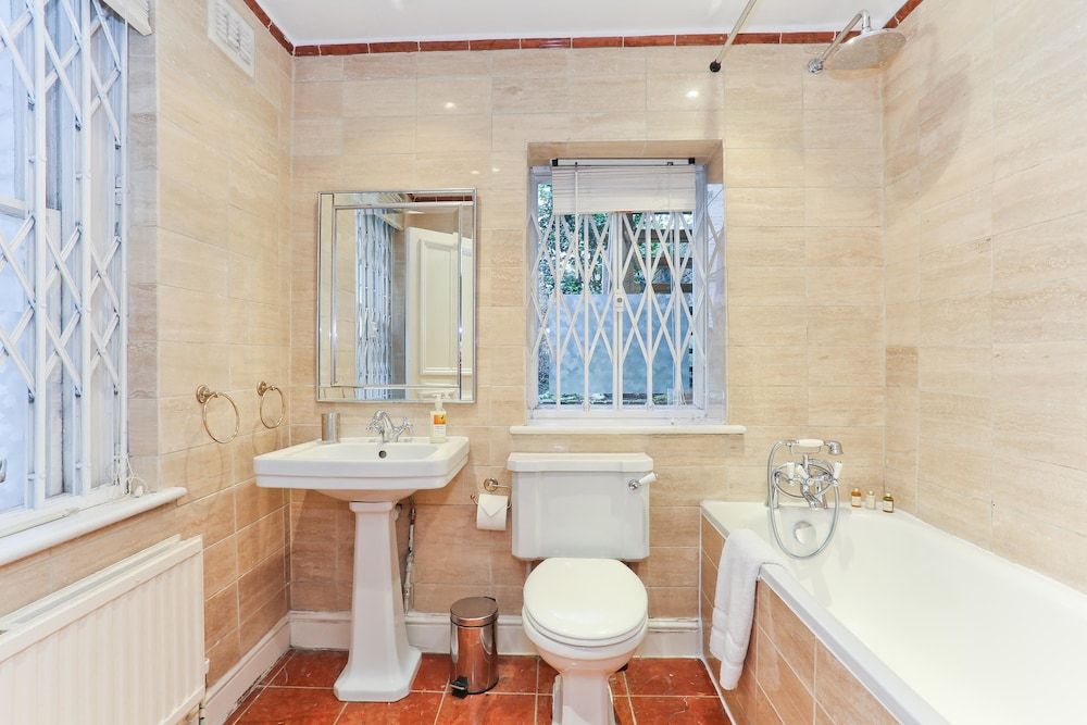 The Chelsea Apartment Comfort Apartment, 2 Double Beds, Non Smoking 10