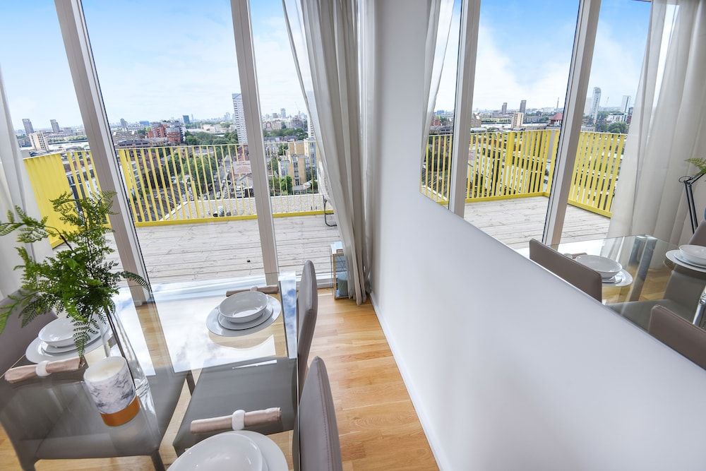 undefined Millharbour Residences 9