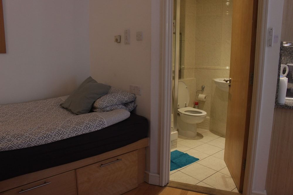 Tower Hill Studio Appartment Family Studio, Multiple Beds, Non Smoking, Kitchen 20