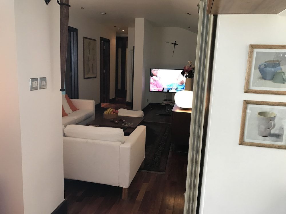 Luxury Kensington Apartment W8 Business Apartment, 2 Bedrooms 8