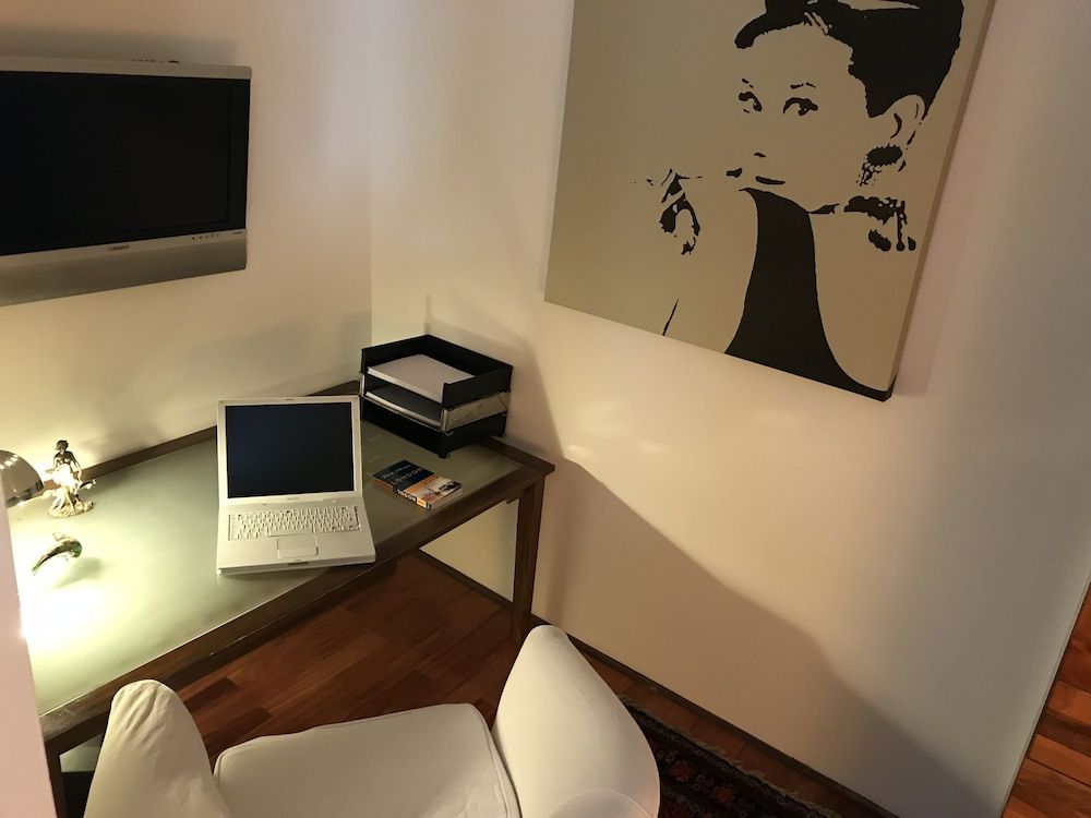 Luxury Kensington Apartment W8 Business Apartment, 2 Bedrooms 2