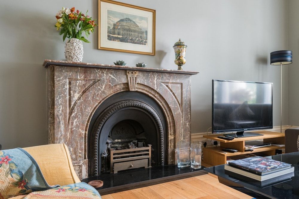 Lovely Chelsea Home near The Thames Apartment (2 Bedrooms) 19