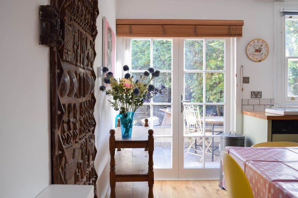 undefined Charming 3-bedroom Garden Flat In Edwardian Terrace 8