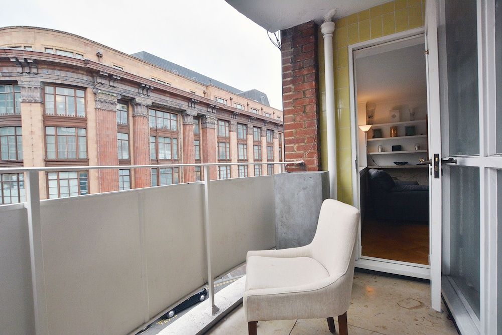 Hans Crescent Apartment Basic Apartment, 2 Queen Beds, Non Smoking, City View 8