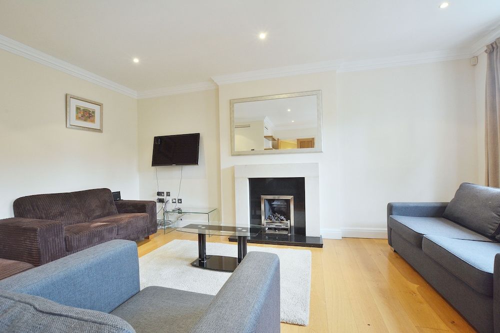 William Mews Townhouse City Apartment, Multiple Beds, Non Smoking, City View 10