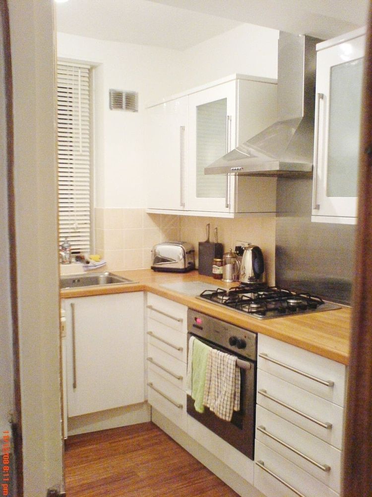 undefined Stylish 2 Bed Between Camden Town & Primrose Hill 5