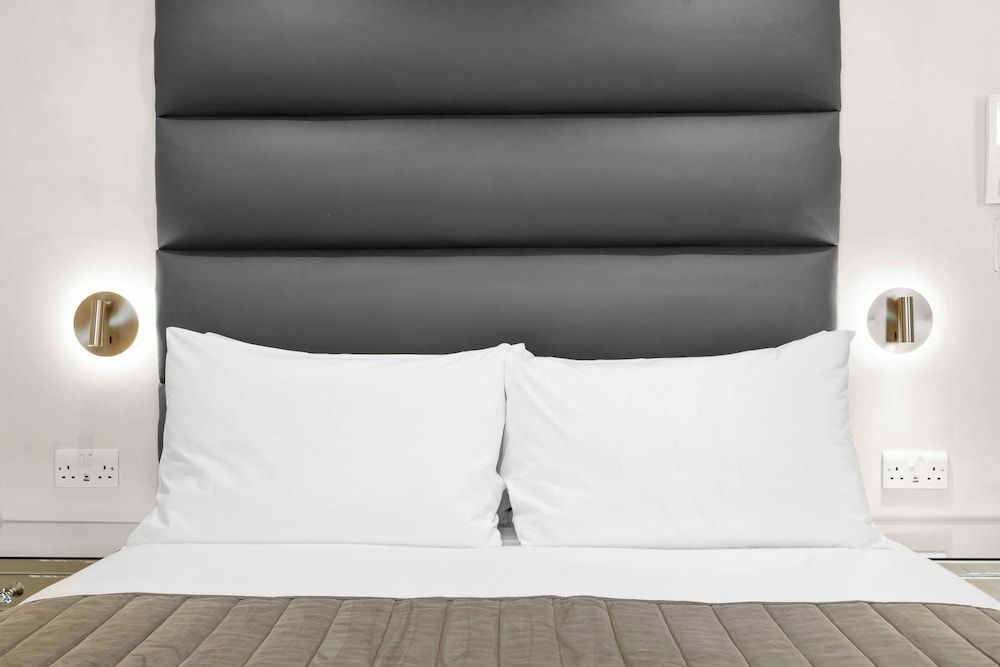 Cleveland Residences Russell Square