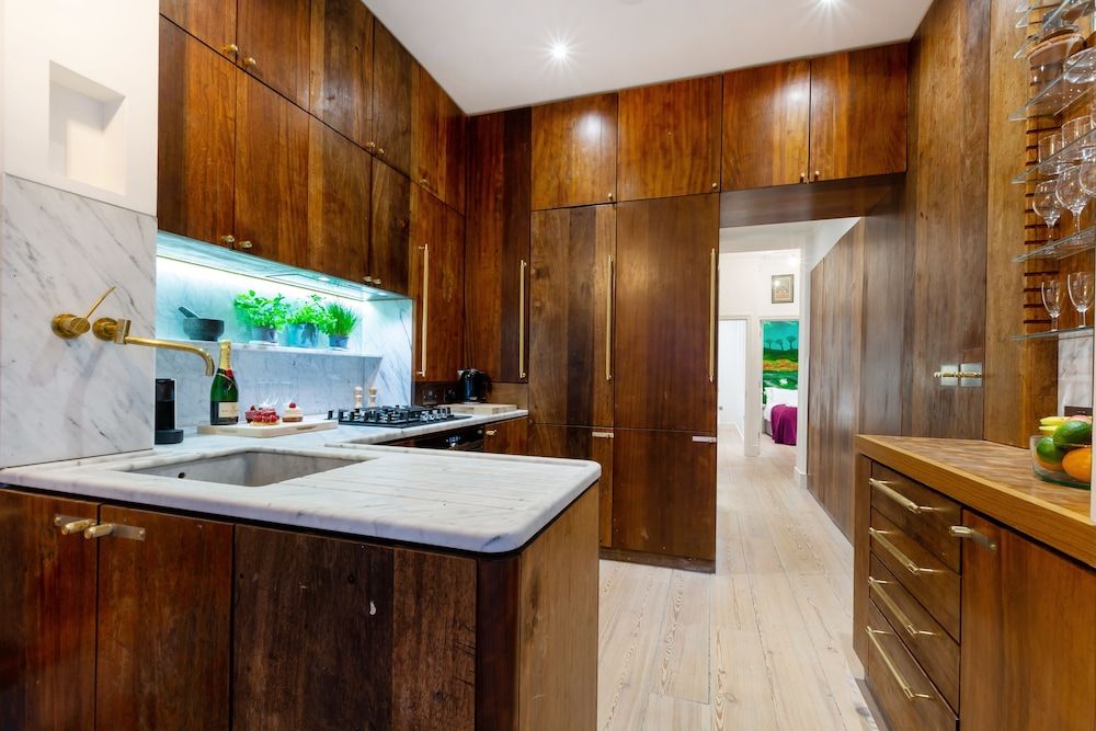 Museum View Luxury Apartment, 2 Bedrooms, Non Smoking, City View 4