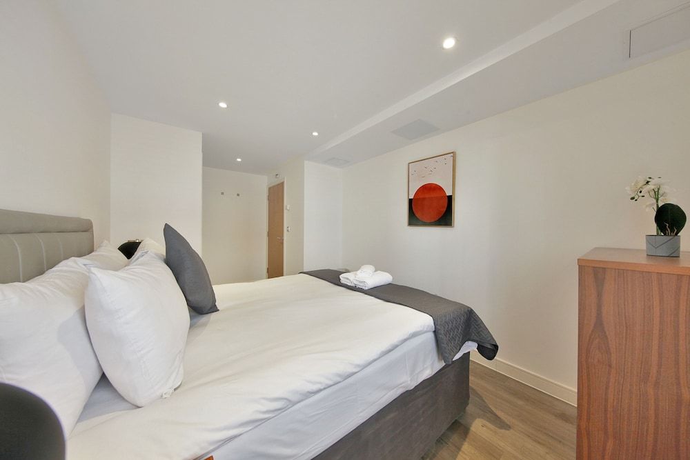 undefined 1Bed & 2Beds Apartment in Liverpool St by City Stay Aparts London 9