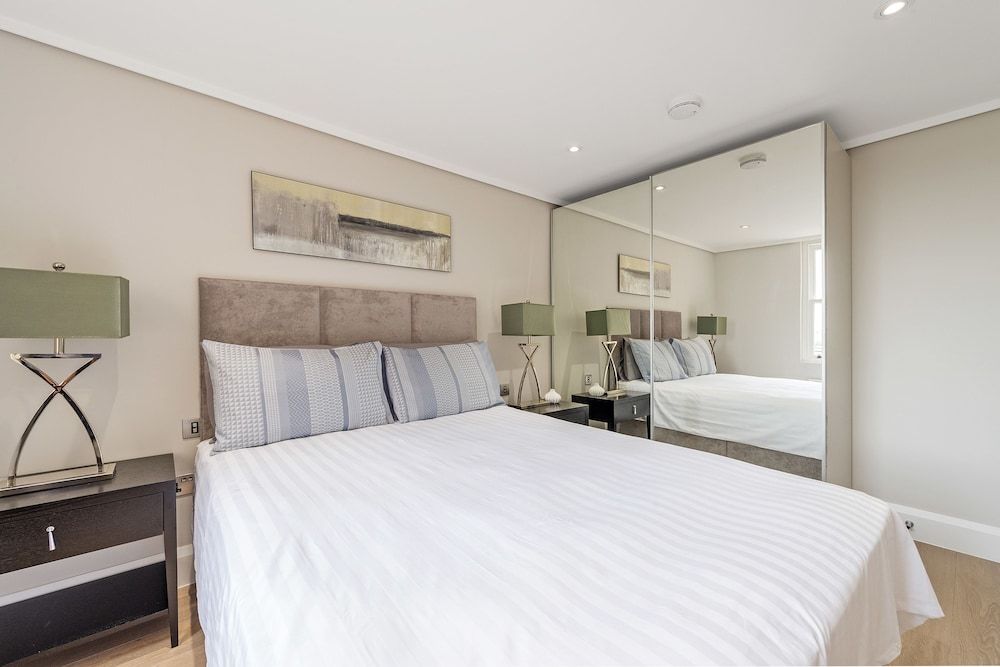 undefined Imperial XIII 7