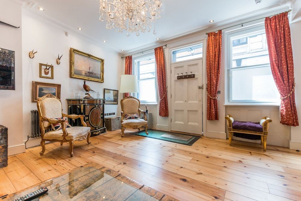 Sherlocks Hidden Home Apartment, 4 Bedrooms, Non Smoking 12