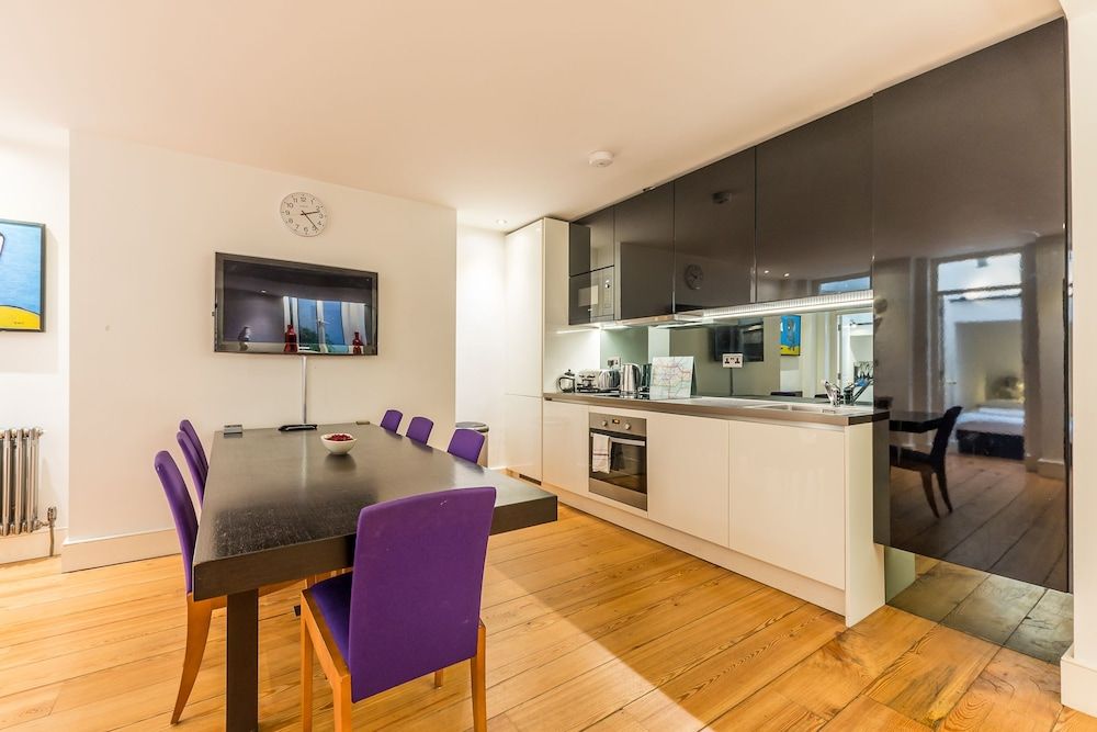 undefined Sherlocks Hidden Home 6