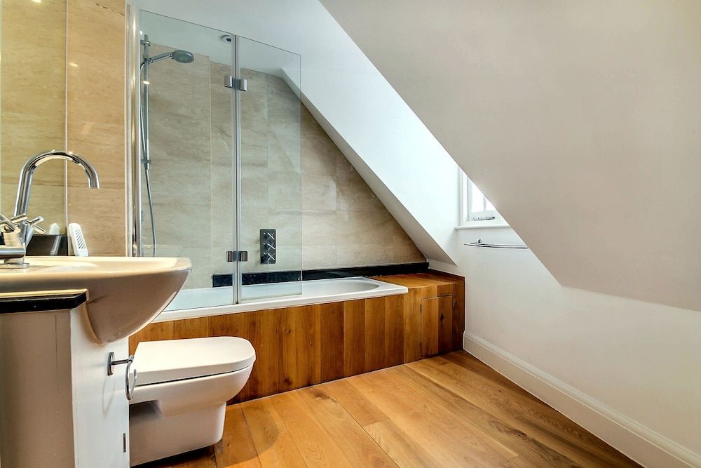 Pont Street Mews Townhouse City Apartment, Multiple Beds, Non Smoking, City View 12