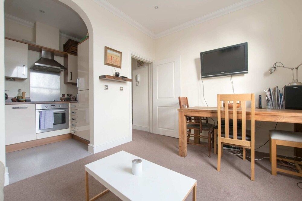 Unique and Cozy 1 Bed Flat in Dalston Apartment (1 Bedroom) 12