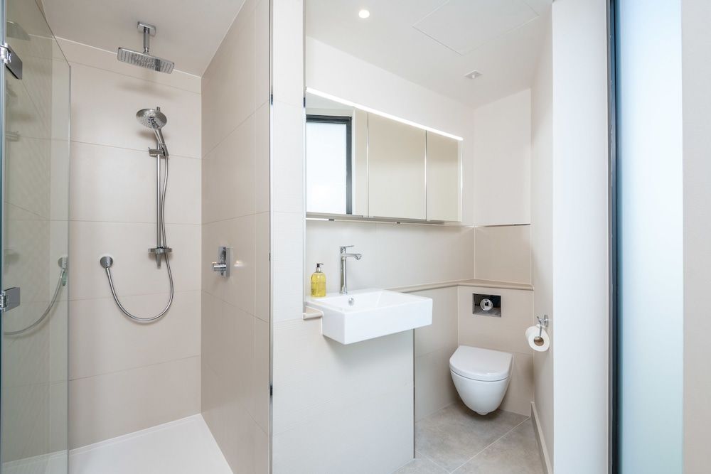 Luxurious Victoria Home by the Apollo Theatre Apartment (3 Bedrooms) 31