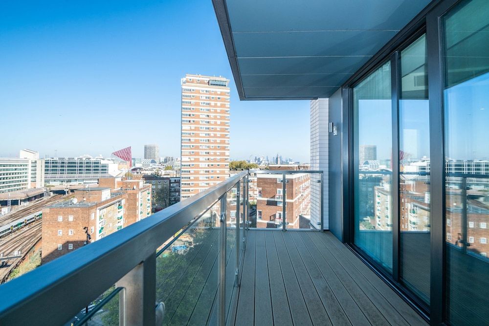 Luxurious Victoria Home by the Apollo Theatre Apartment (3 Bedrooms) 34