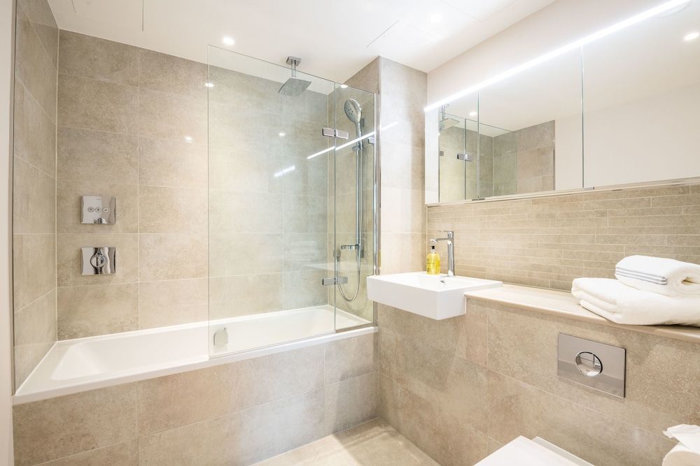 Luxurious Victoria Home by the Apollo Theatre Apartment (3 Bedrooms) 30