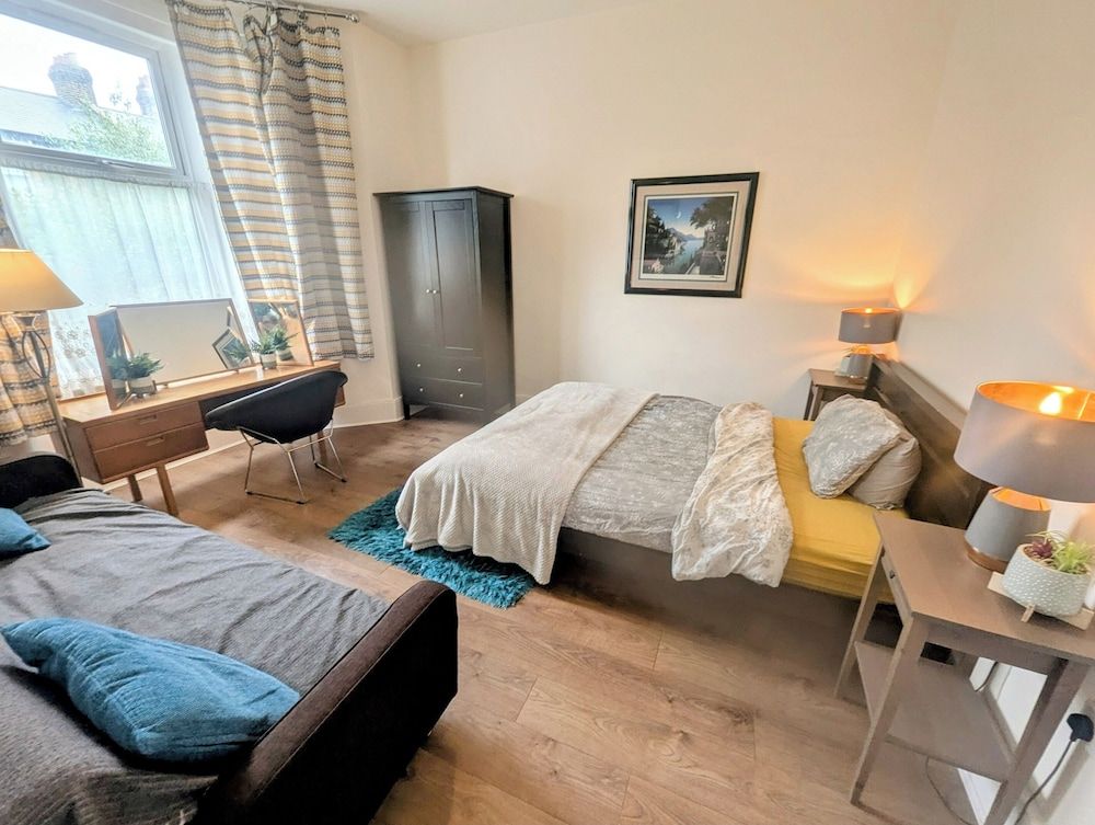 TopHome Stoke Newington Family House, 5 Bedrooms, Kitchen, City View 39