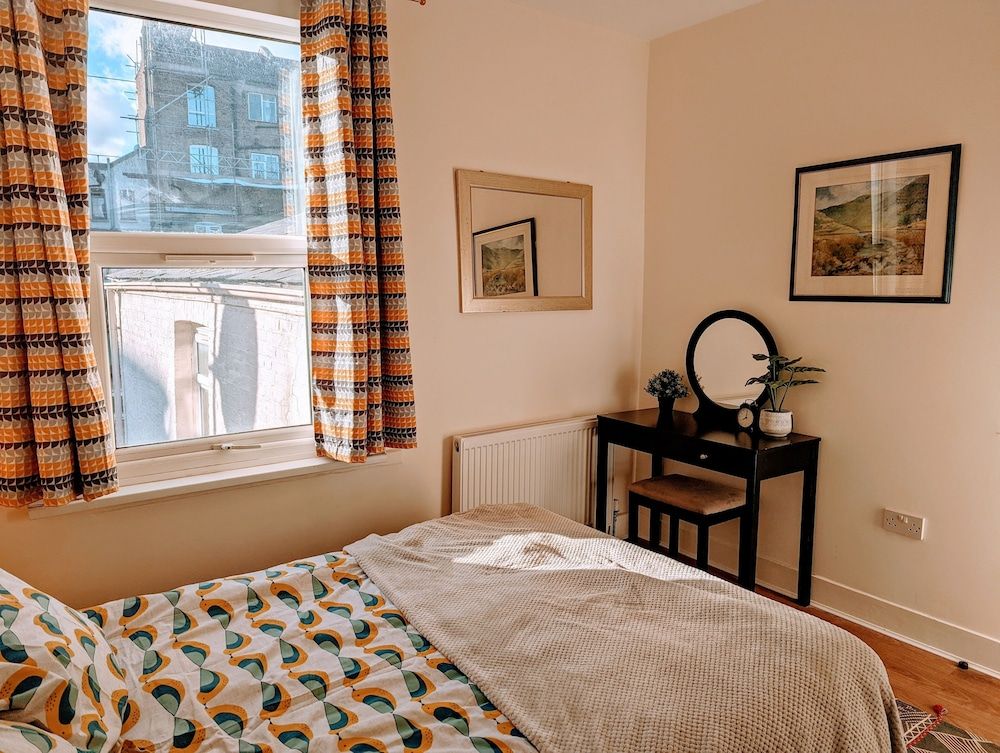 undefined TopHome Stoke Newington 7