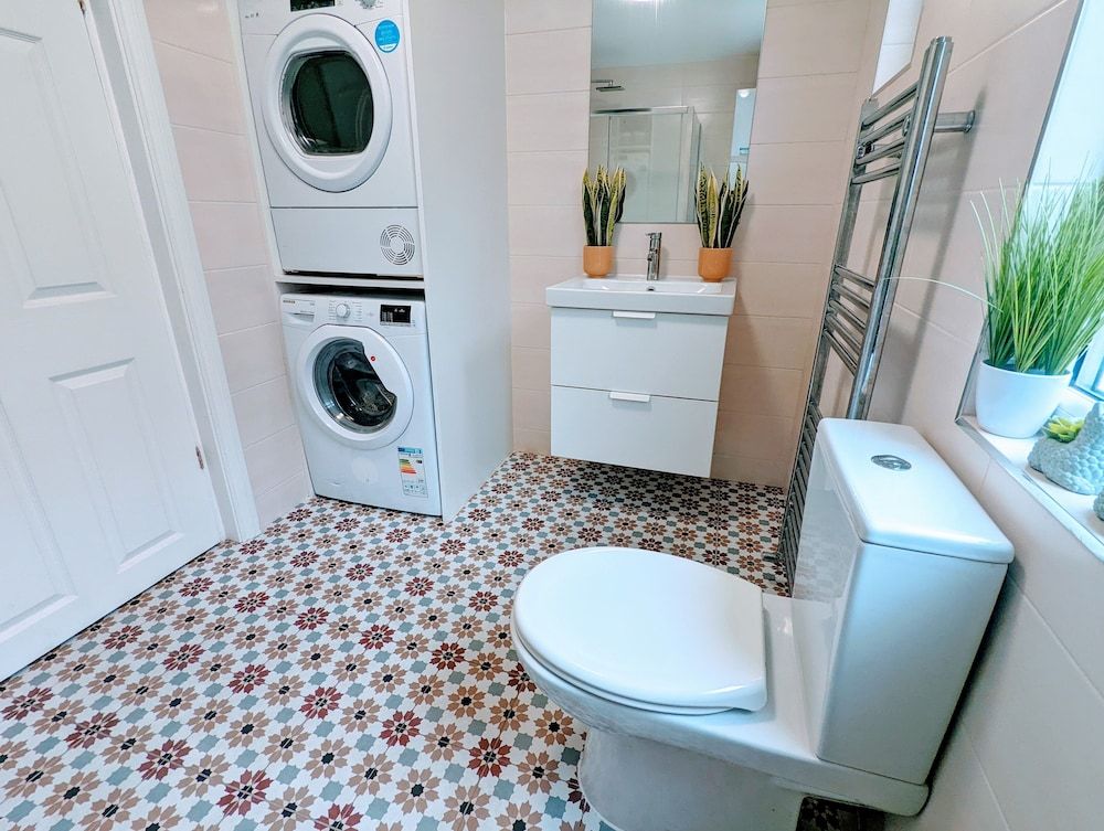 TopHome Stoke Newington Family House, 5 Bedrooms, Kitchen, City View 63