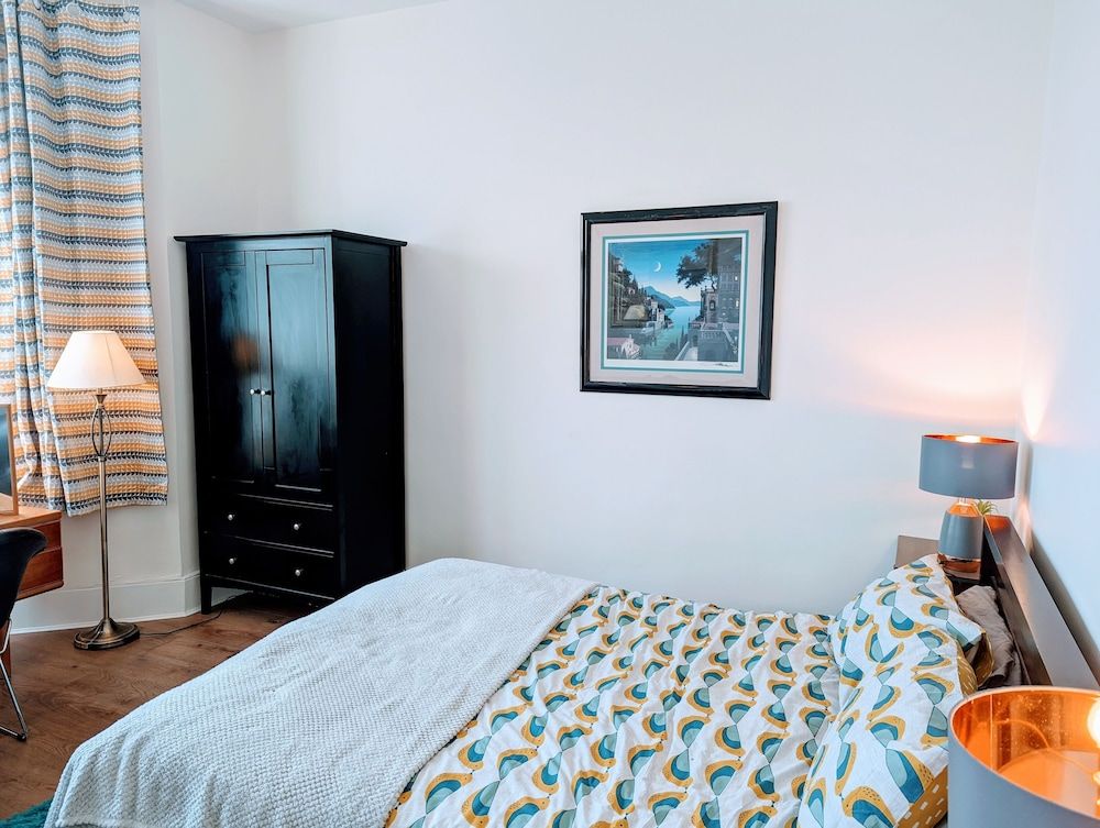 undefined TopHome Stoke Newington 9