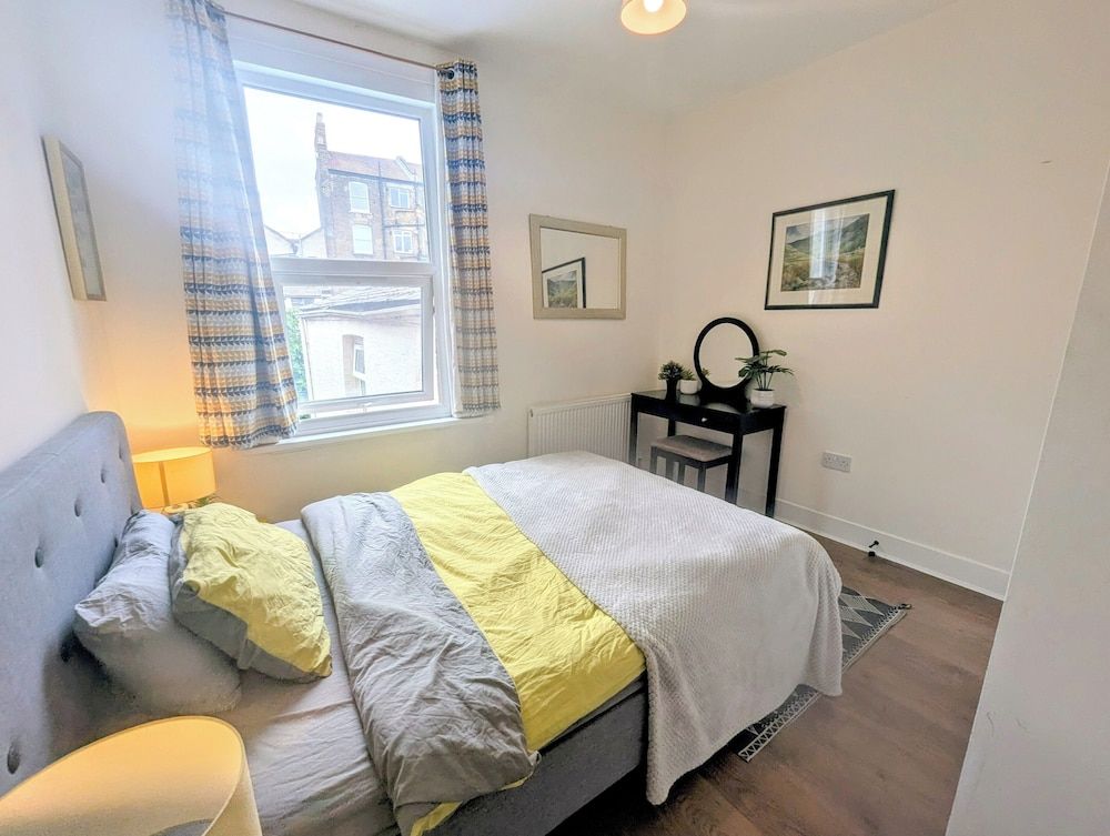 TopHome Stoke Newington Family House, 5 Bedrooms, Kitchen, City View 51