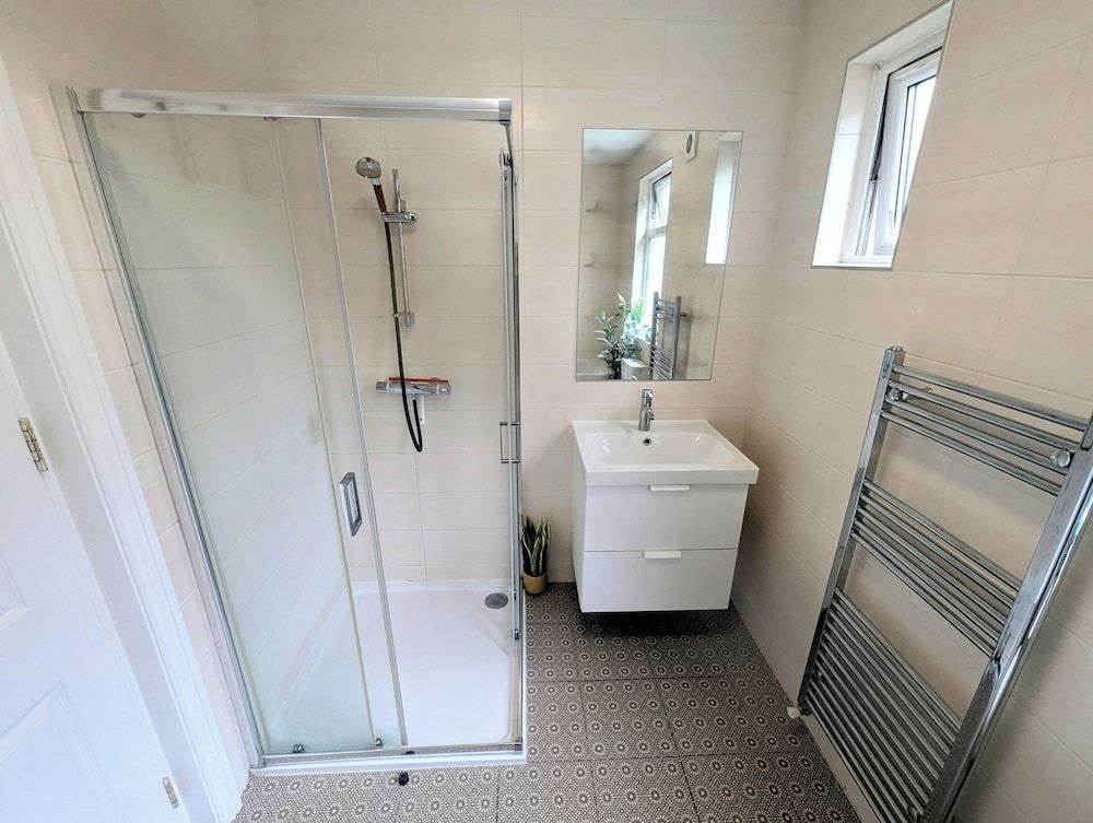 TopHome Stoke Newington Family House, 5 Bedrooms, Kitchen, City View 69