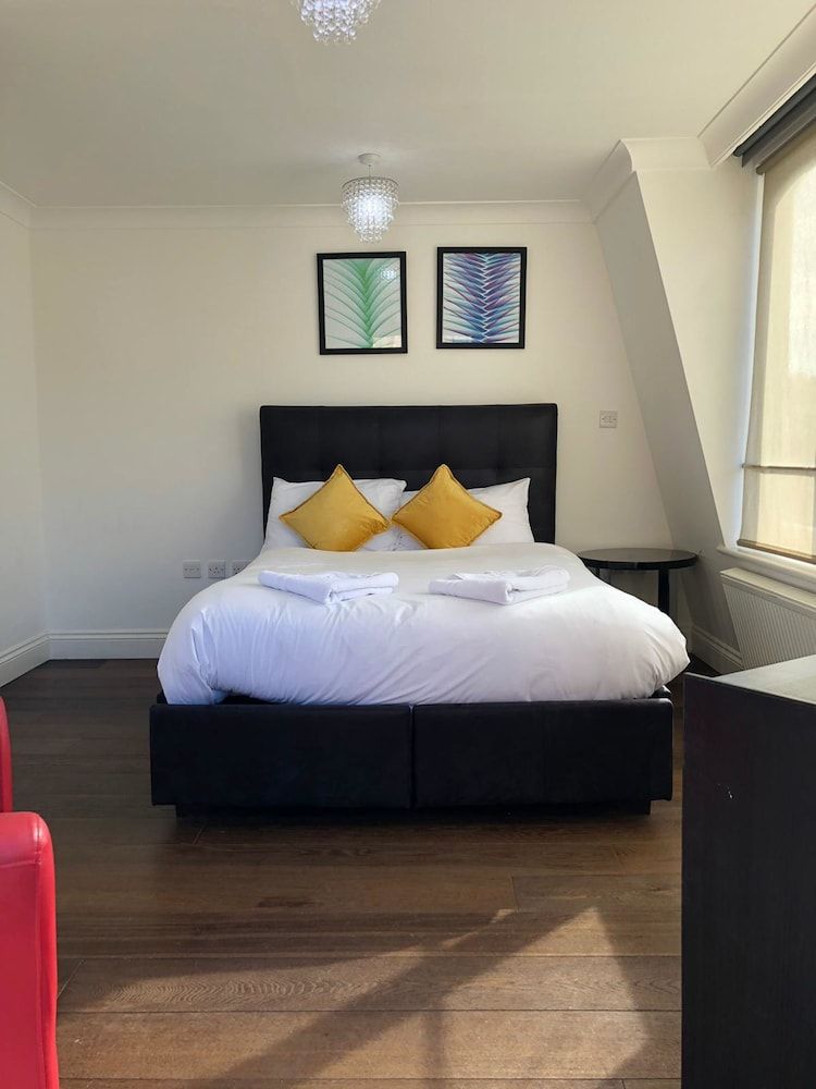 undefined Hans road Apartment 5