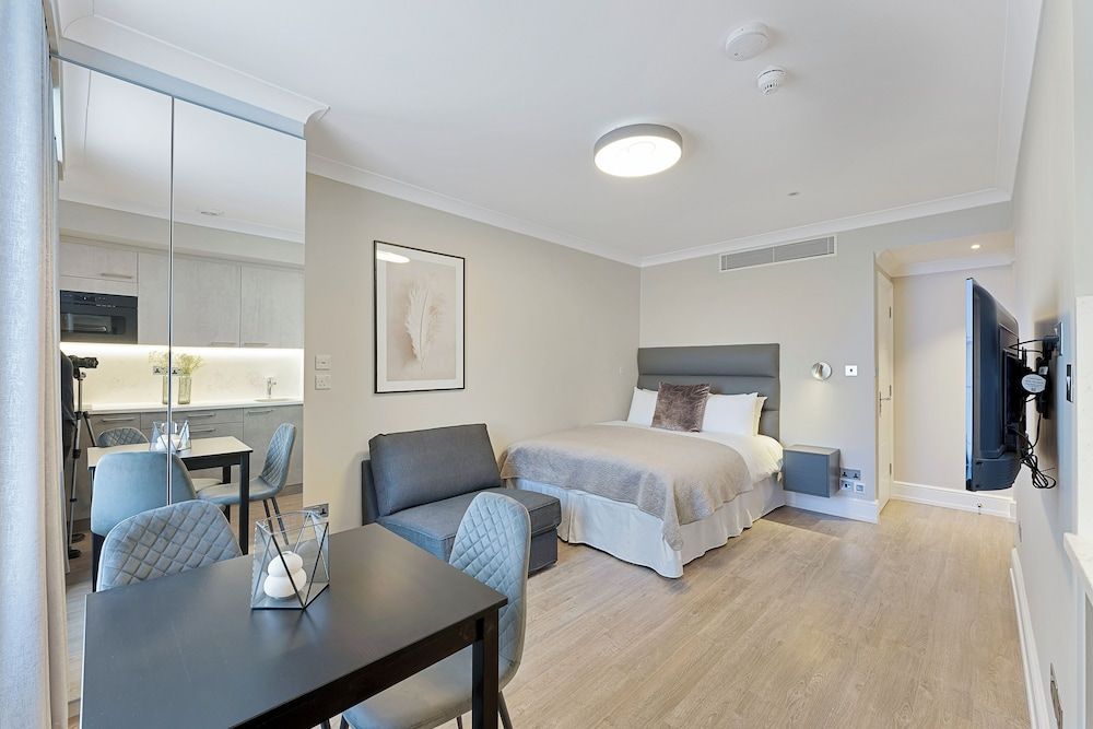 undefined Cleveland Residences Paddington 4