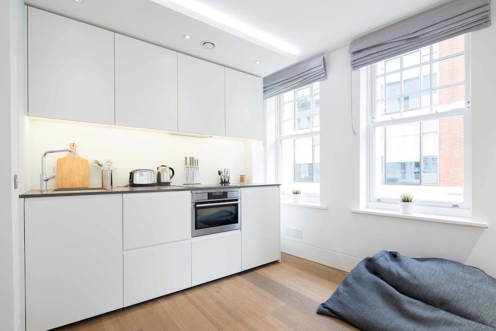 Romily Street Apartment, 2 Bedrooms 4