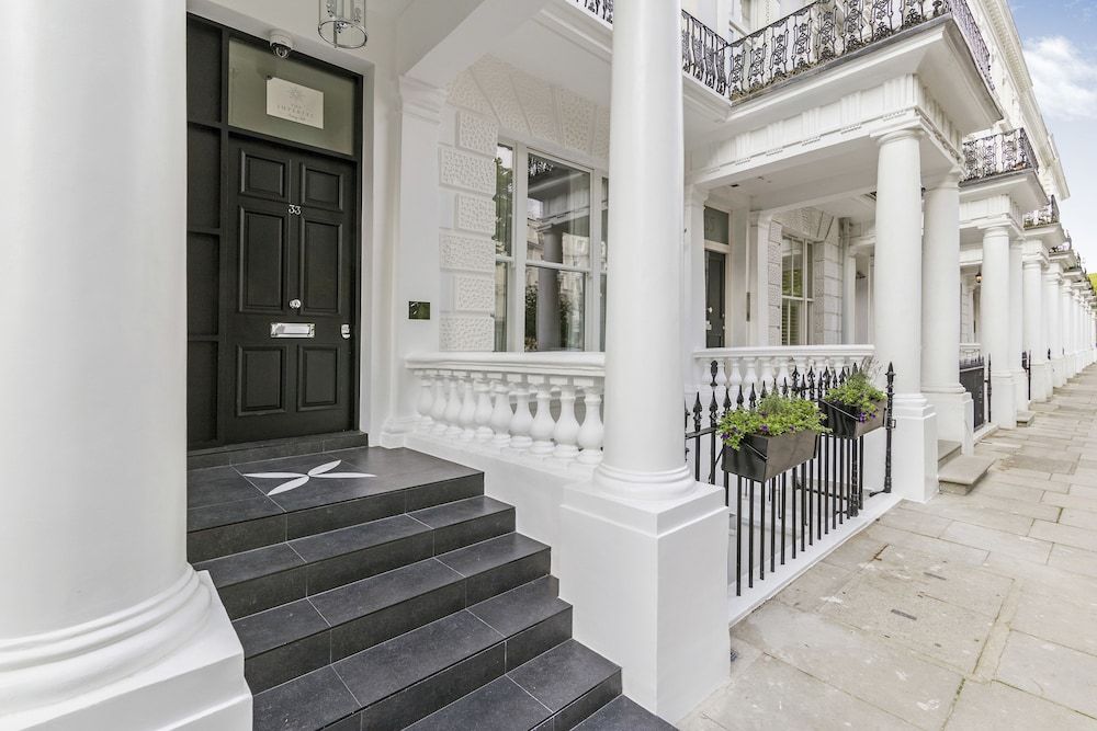 undefined London Villa - 33 St Stephens Gardens 2