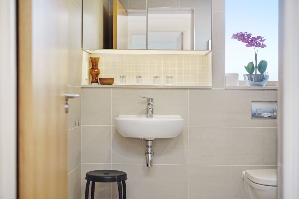 1 Bedroom Stylish Apartment near Regents Park FREE WIFI & AIRCON by City Stay Aparts London Superior Apartment 13