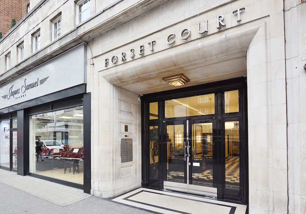 undefined Forset Court Apartments 6