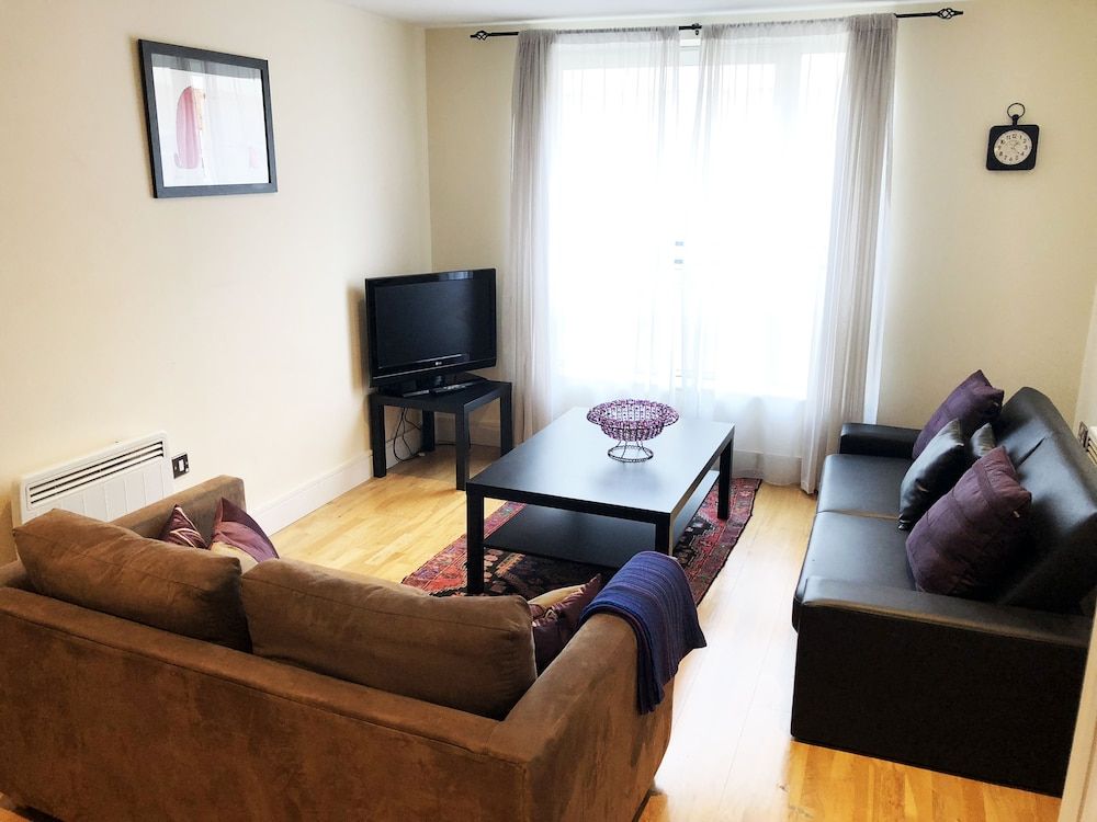 undefined Myshortstay- Cheshire St Brick Lane 4