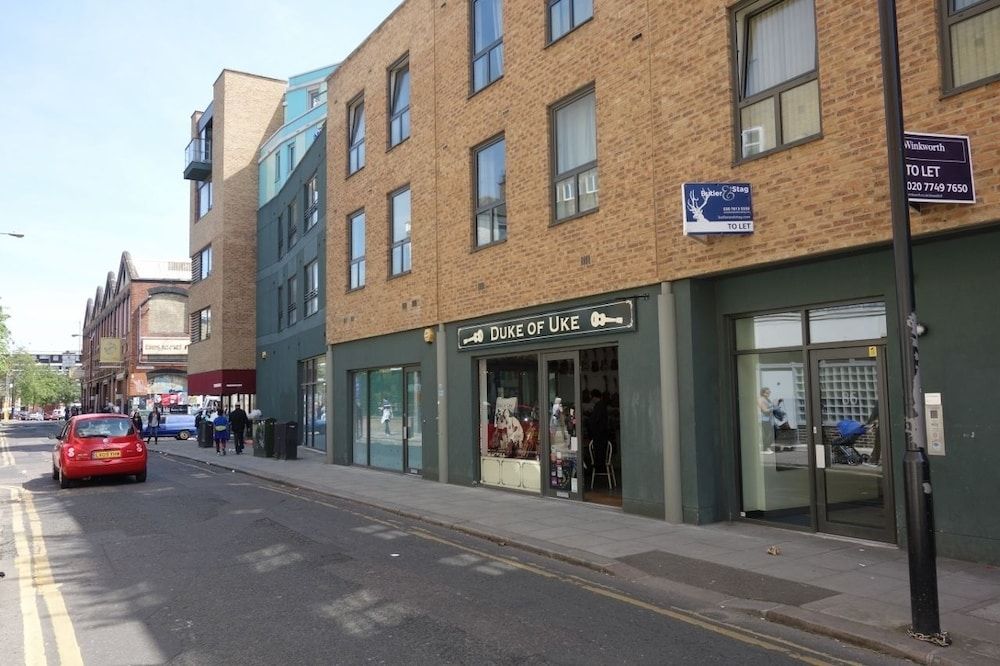 undefined Myshortstay- Cheshire St Brick Lane 3