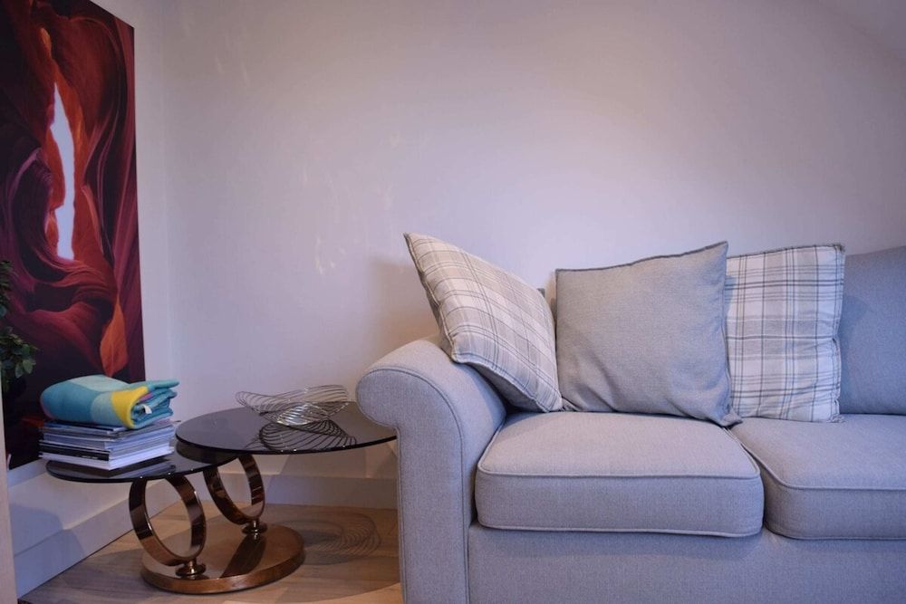 Stylish 2 Bed Apartment in West Hampstead Apartment (2 Bedrooms) 9